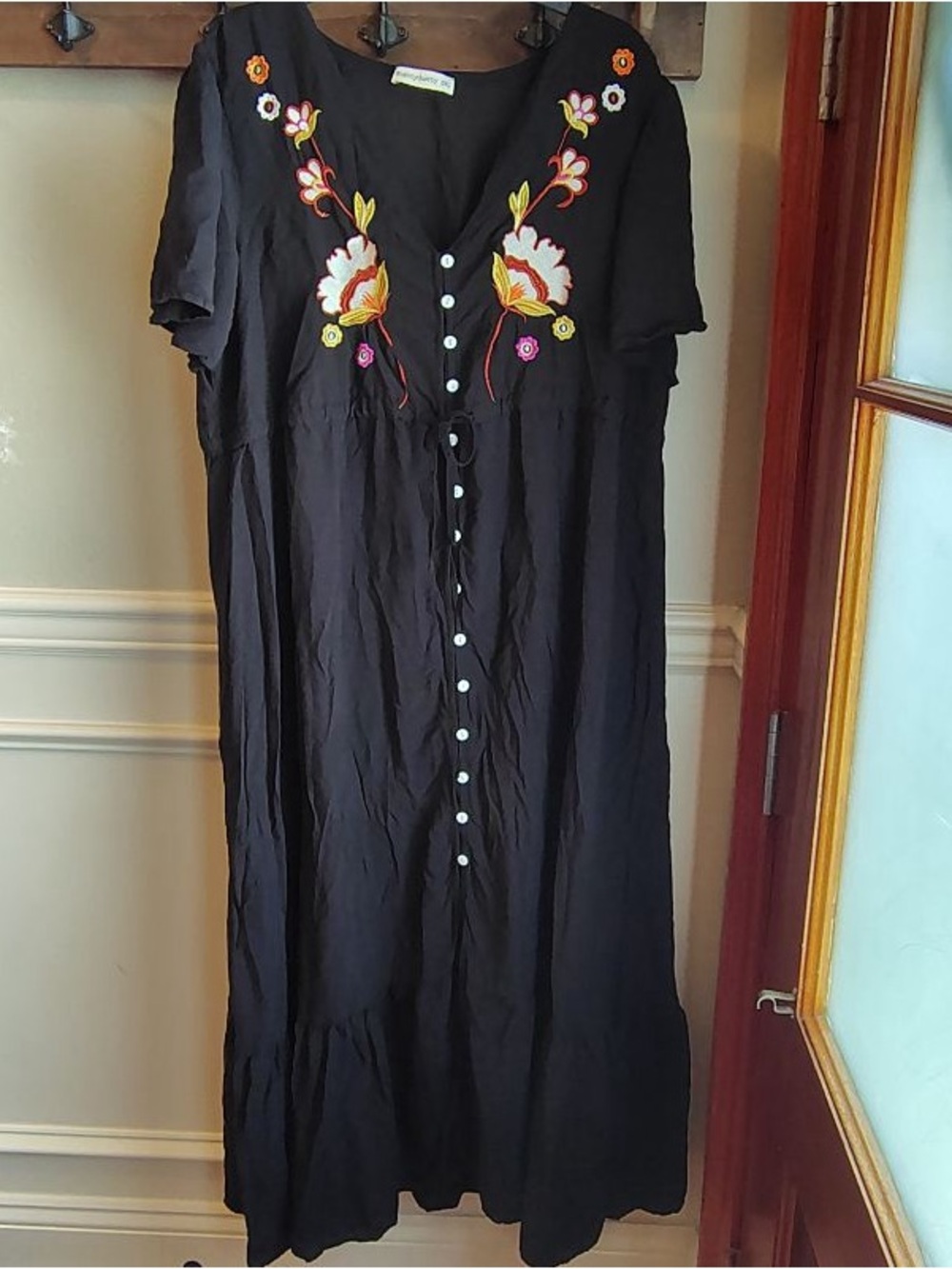 Rusttydustty Floral Embroidered Maxi Dress Women 0XL Black Button Front Boho